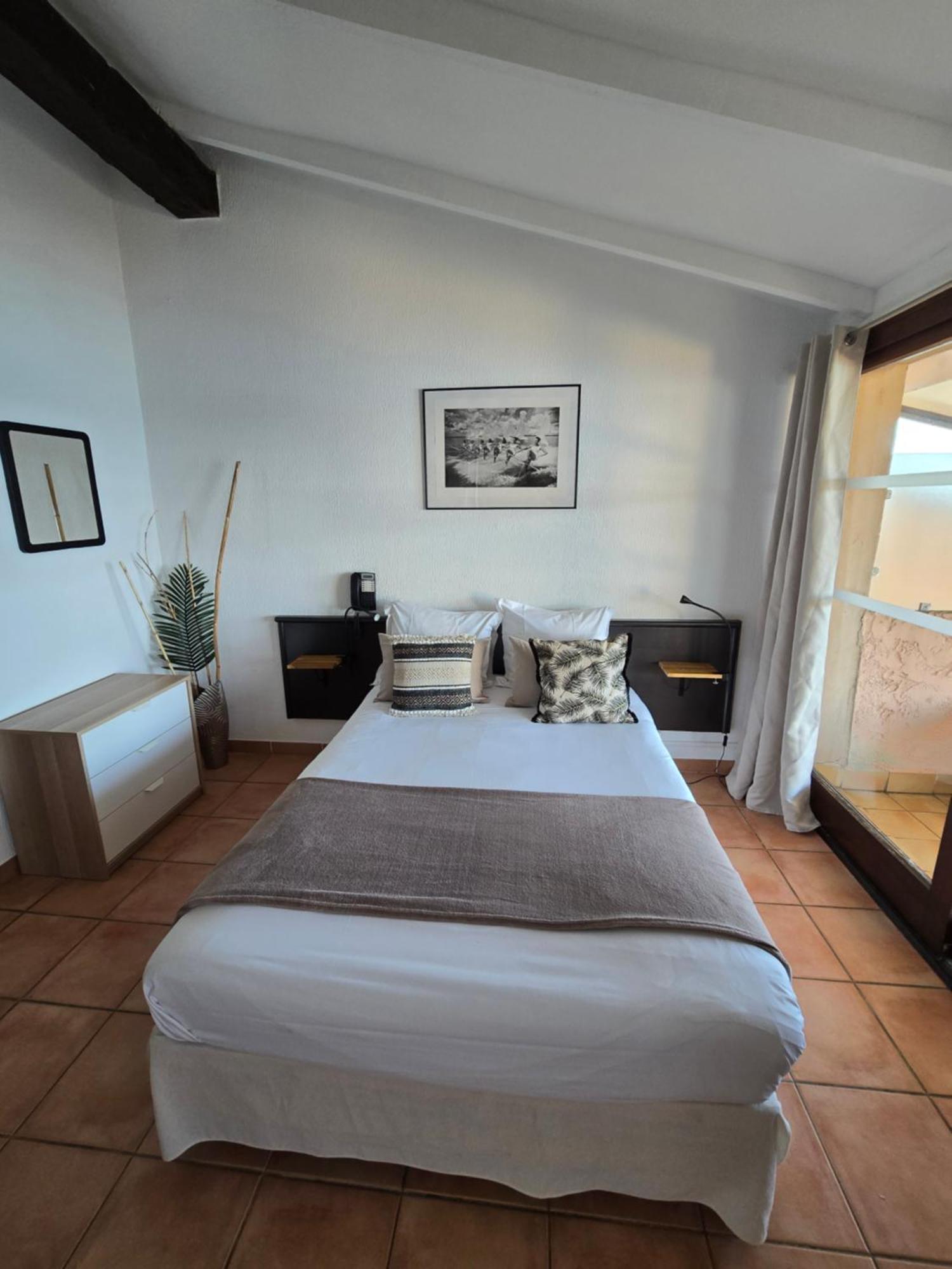 Hotel Chanteplage Saint-Cyr-sur-Mer Dış mekan fotoğraf